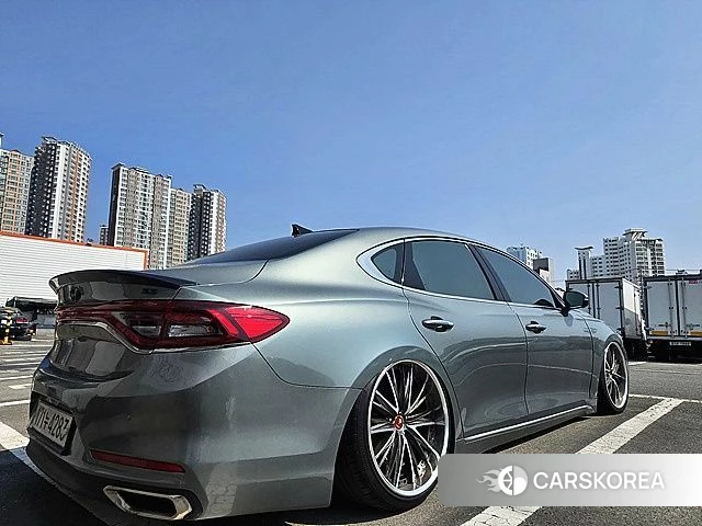 Hyundai Grandeur IG 2018 Серебристо-серый из Кореи, фото 2