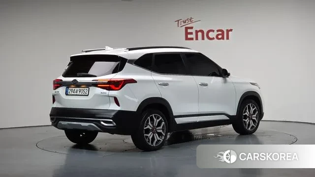 Kia Seltos id 3197637 из Кореи 12