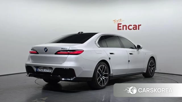 BMW 7 Series (G70) id 4421676 из Кореи 12