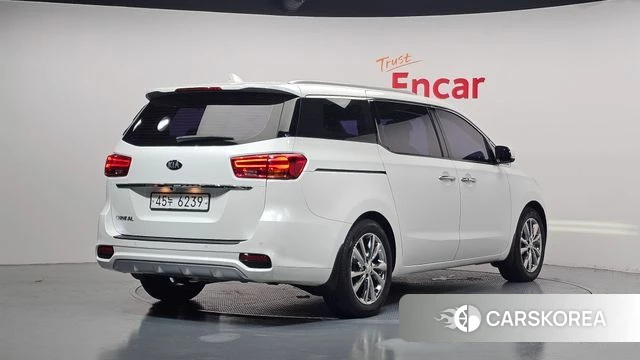 Kia The New Carnival id 4605398 из Кореи 12