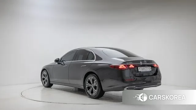 Mercedes-Benz E-Class W214 2025 Серый из Кореи, фото 2