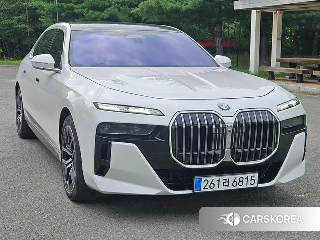 BMW 7 Series (G70) id 4635535 из Кореи 12