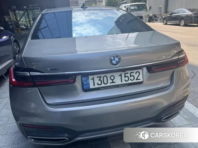 BMW 7 Series (G11) 2020 Серебристо-серый из Кореи, фото 2