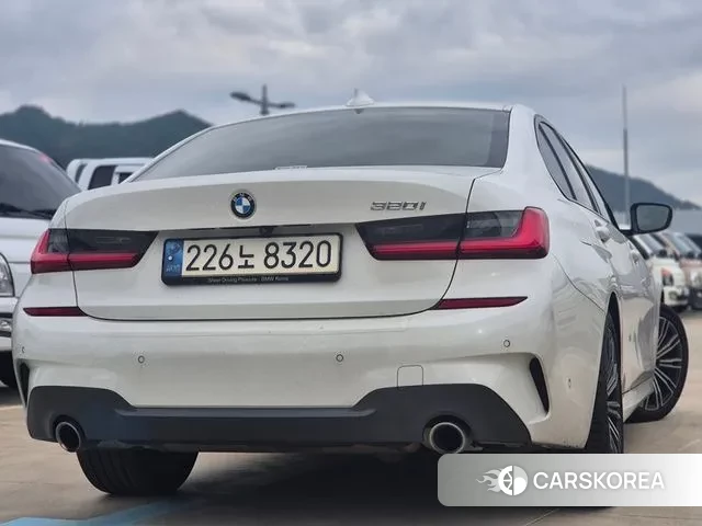 BMW 3 Series (G20) 2021 Белый из Кореи, фото 5