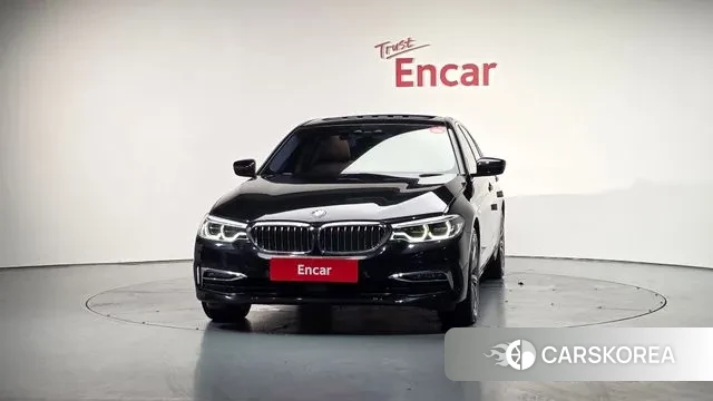 BMW 5 Series (G30) id 3018213 из Кореи 12