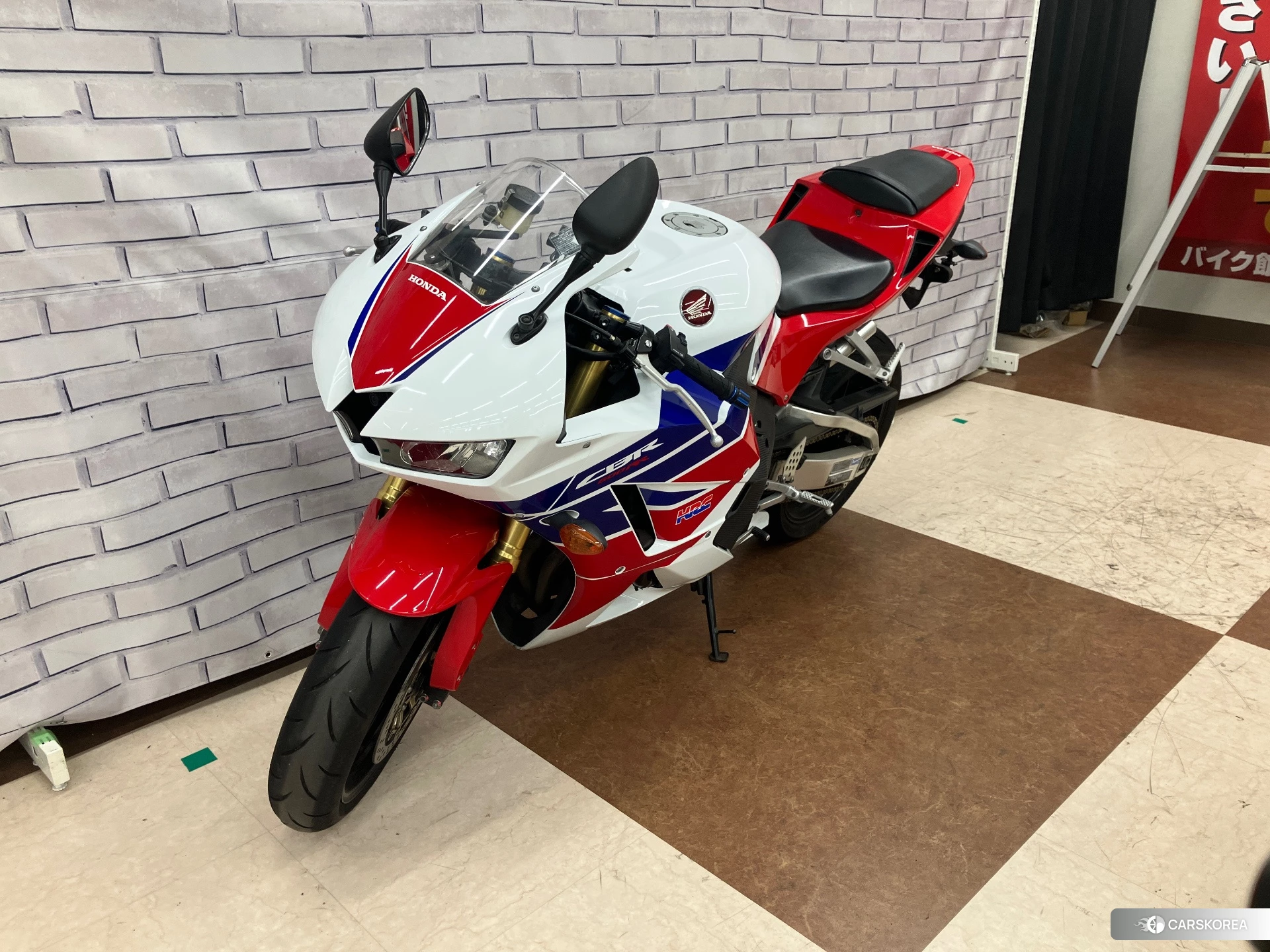 Проданный Honda CBR600RR ABS id 4184903 из Японии, фото 4