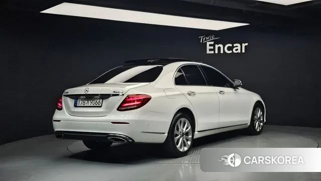 Mercedes-Benz E-Class W213 id 3489552 из Кореи 12