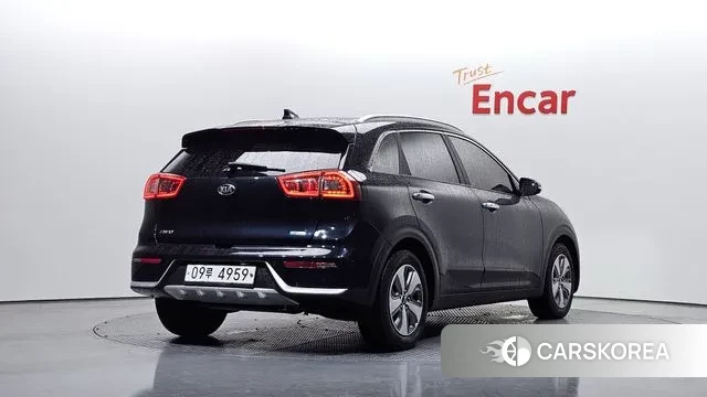 Kia Niro id 3713878 из Кореи 12