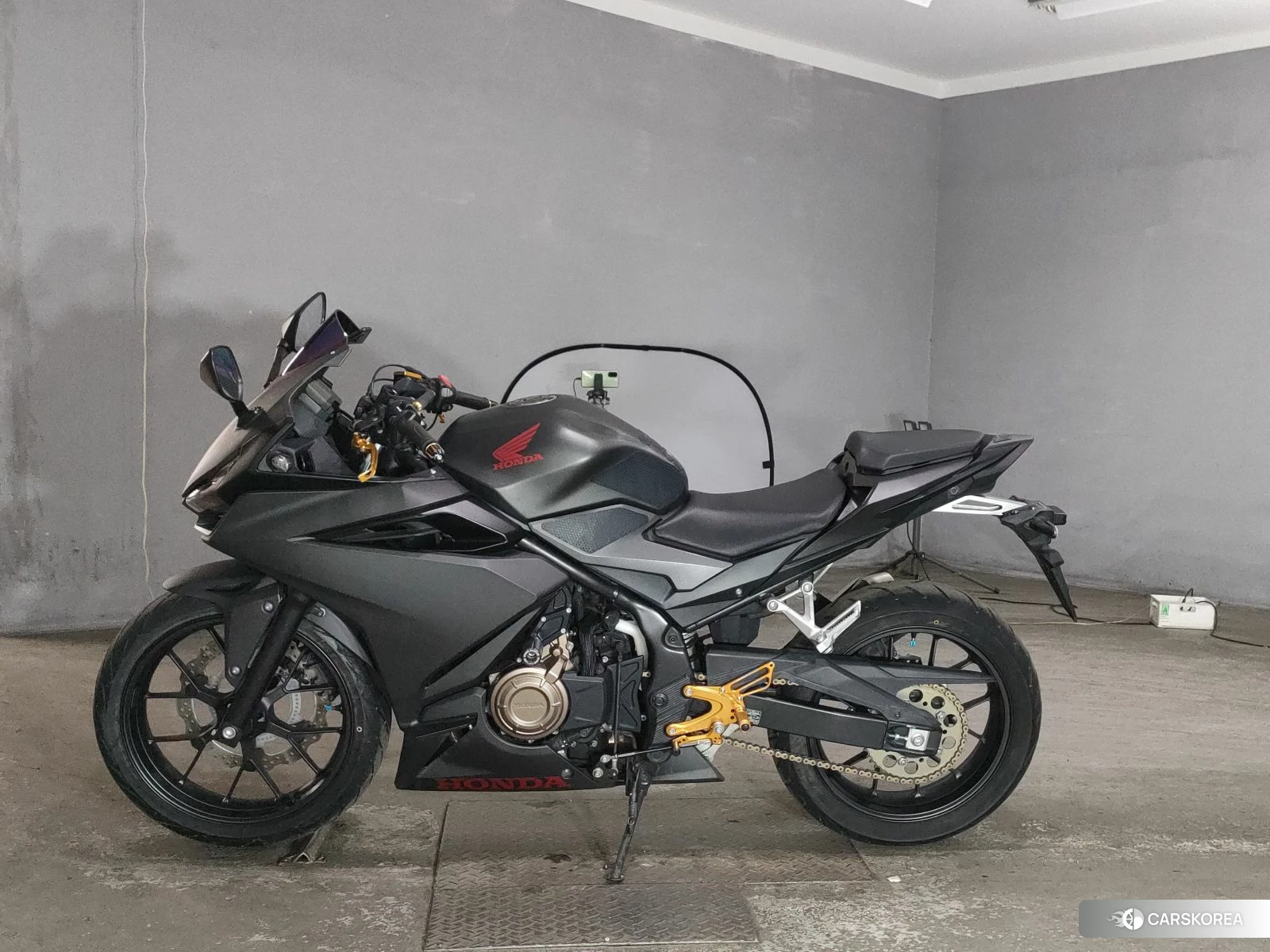 Проданный Honda CBR400R id 4184702 из Японии