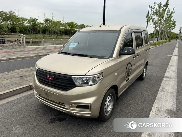 Wuling Automobile Wuling Hongguang V 2025 Шампань из Китая, фото 2