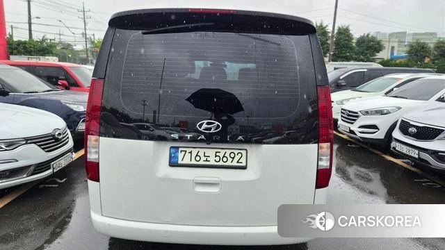 Hyundai Staria 2024 Белый из Кореи, фото 6