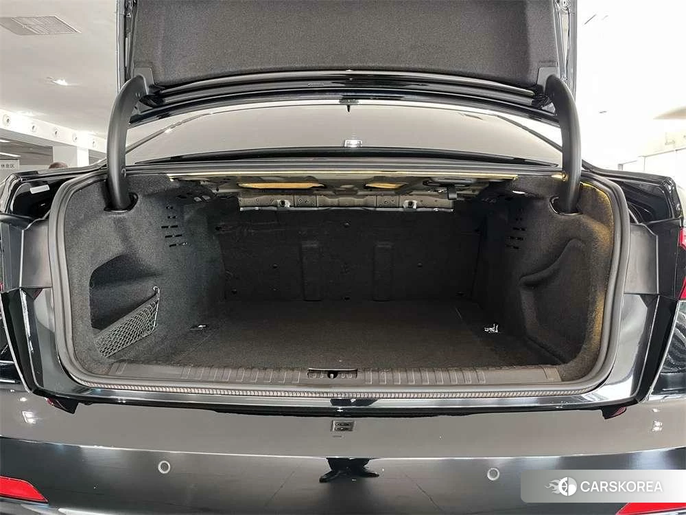 Audi A6L 2020 Черный из Китая, фото 6