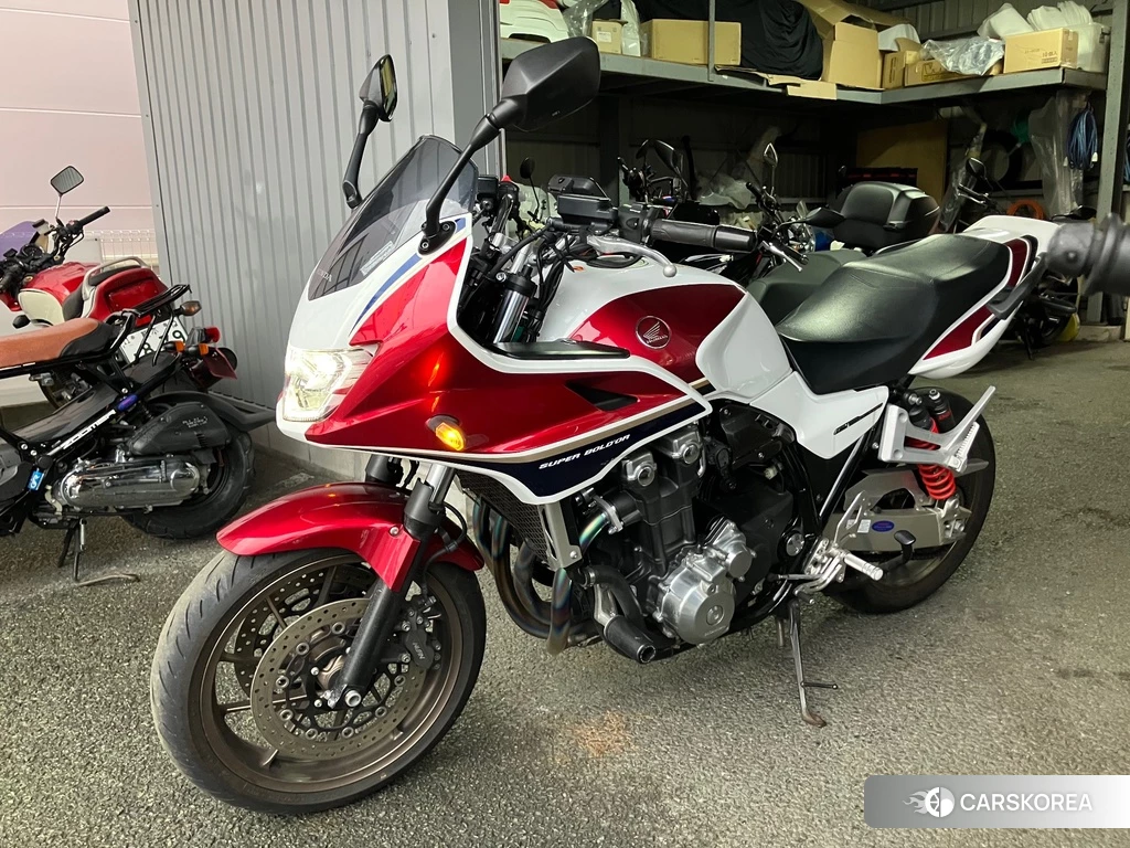 Проданный Honda CB1300SF BOLDOR ABS 2018 из Японии