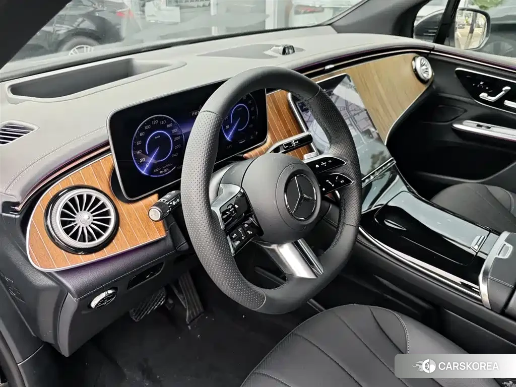 Mercedes-Benz EQE SUV id 4545858 из Китая 8