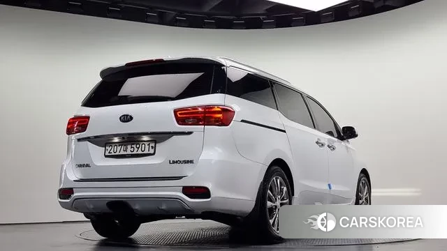 Kia The New Carnival id 3714082 из Кореи 12