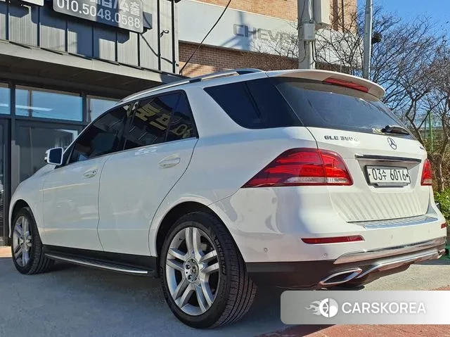 Mercedes-Benz GLE - Class W166 2018 Белый из Кореи, фото 4