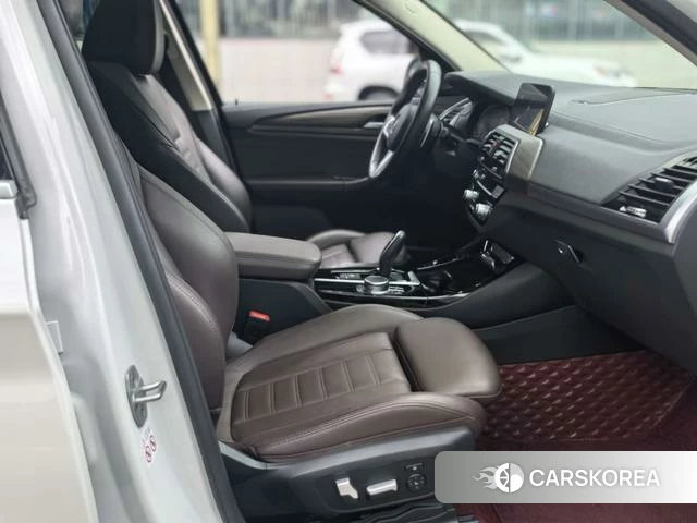BMW X3 id 4299408 из Китая 12