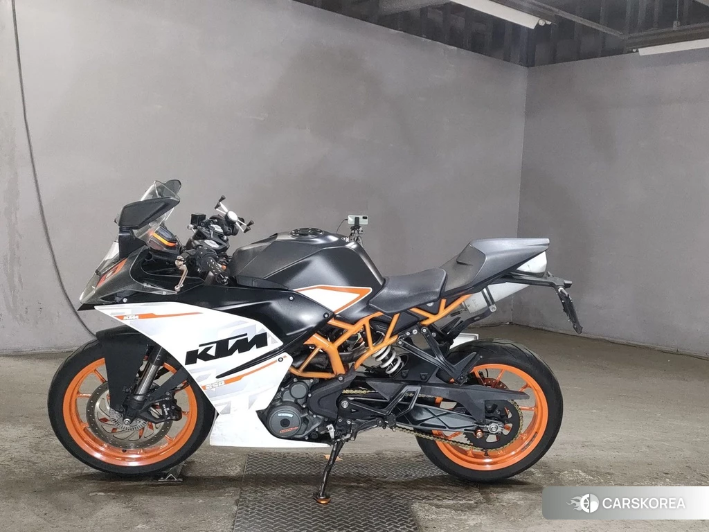Проданный KTM RC 250 2016 из Японии