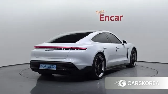 Porsche Taycan id 3225204 из Кореи 12