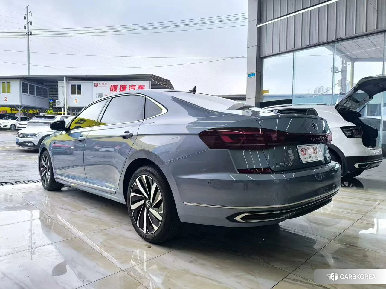 Volkswagen Passat id 4512569 из Китая 12