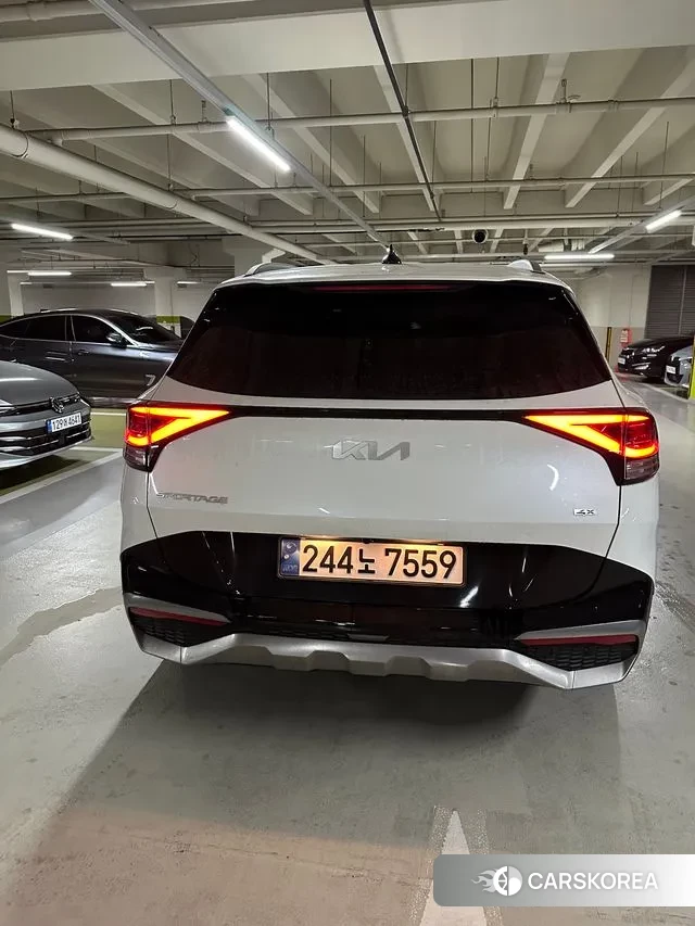 Kia Sportage 5th Generation 2022 Белый из Кореи, фото 4