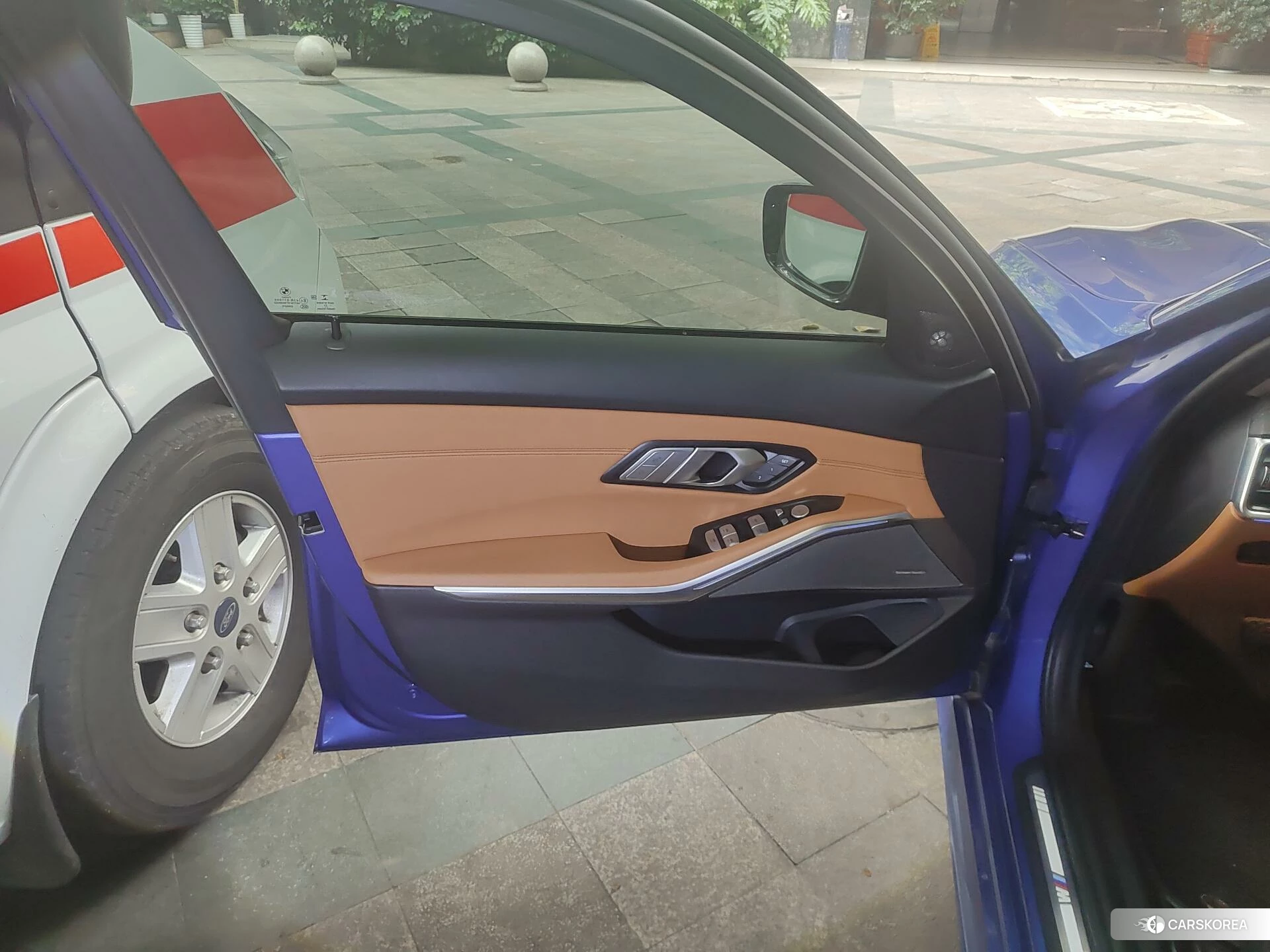 BMW 3 series id 4512865 из Китая 12