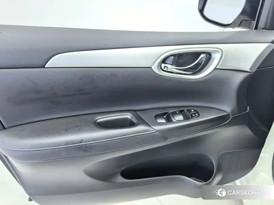 Nissan Sylphy id 4576342 из Китая 8
