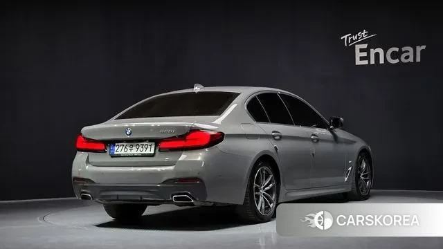 BMW 5 Series (G30) id 3438212 из Кореи 12