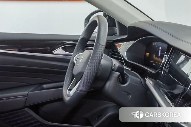 Volkswagen Passat id 4258567 из Китая 12