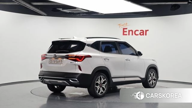 Kia Seltos id 4651876 из Кореи 12