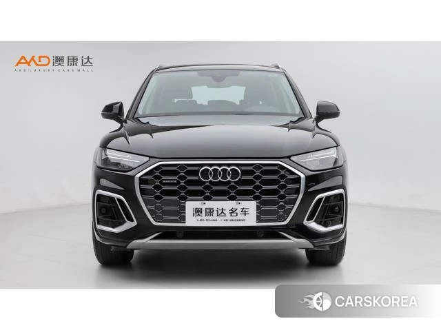Audi Q5L 2021 Черный из Китая, фото 2