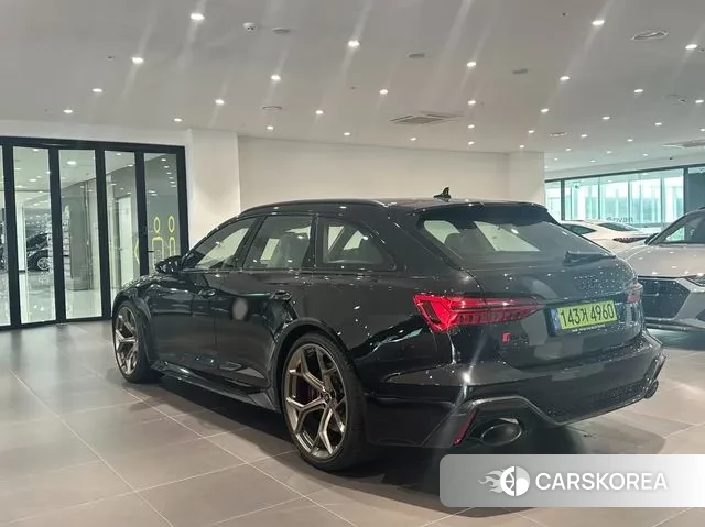 Audi RS6 (C8) 2025 Черный из Кореи, фото 5