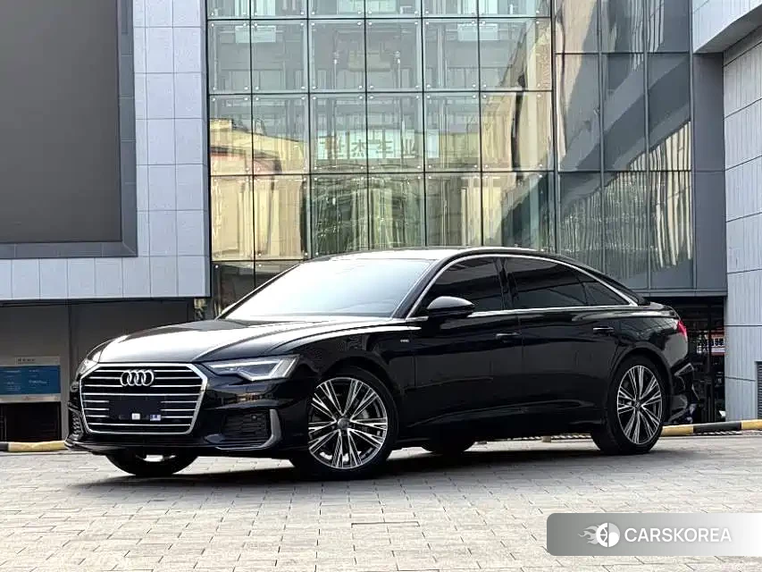 Audi A6L 2021 Черный из Китая, фото 2