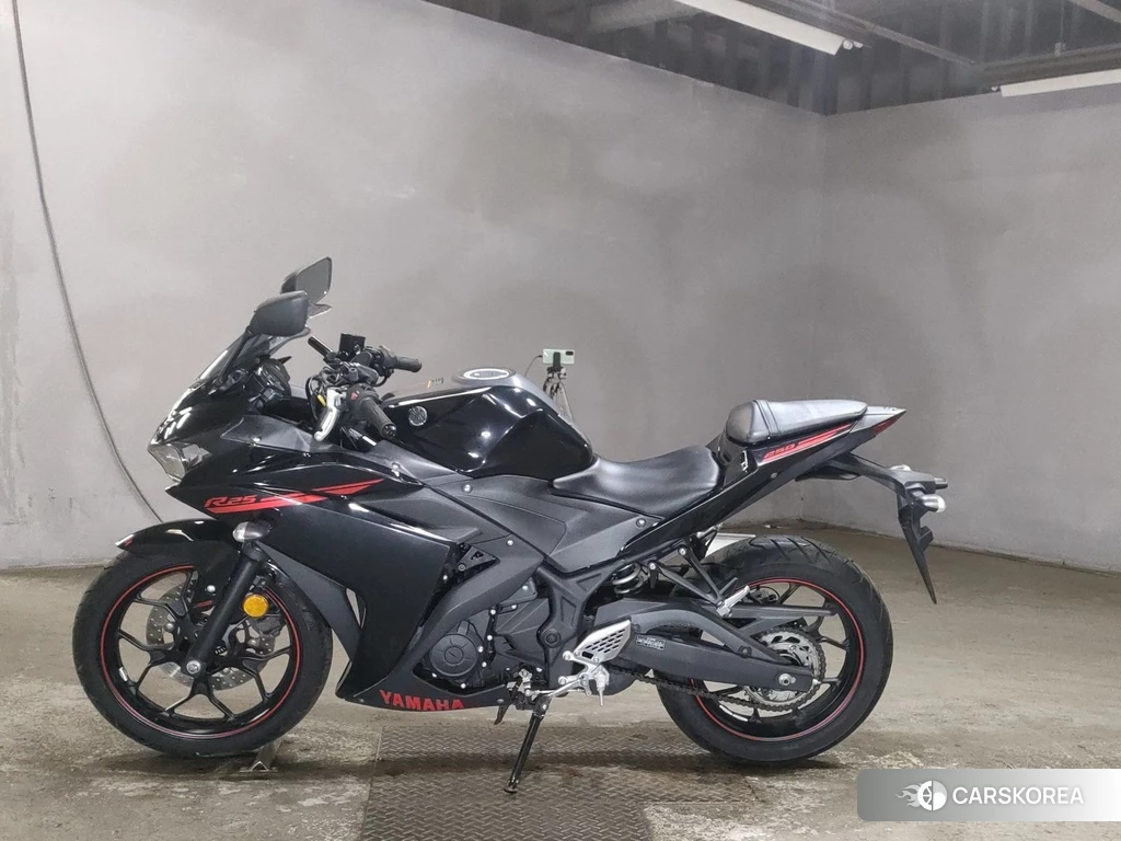 Проданный Yamaha YZF-R25 2015 из Японии, фото 2