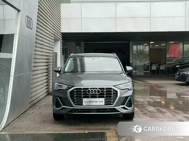 Audi Q3 2020 Темно-серый из Китая, фото 2