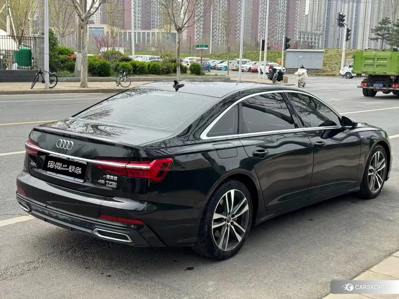 Audi A6L 2019 Черный из Китая, фото 2