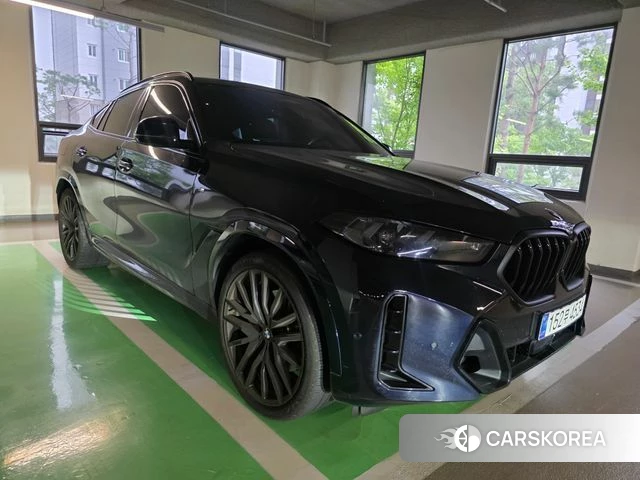 BMW X6 (G06) 2025 Черный из Кореи, фото 2