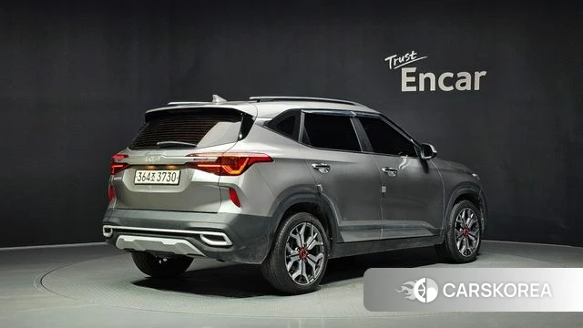 Kia Seltos id 4716776 из Кореи 12