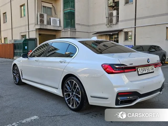 BMW 7 Series (G11) id 3727951 из Кореи 12