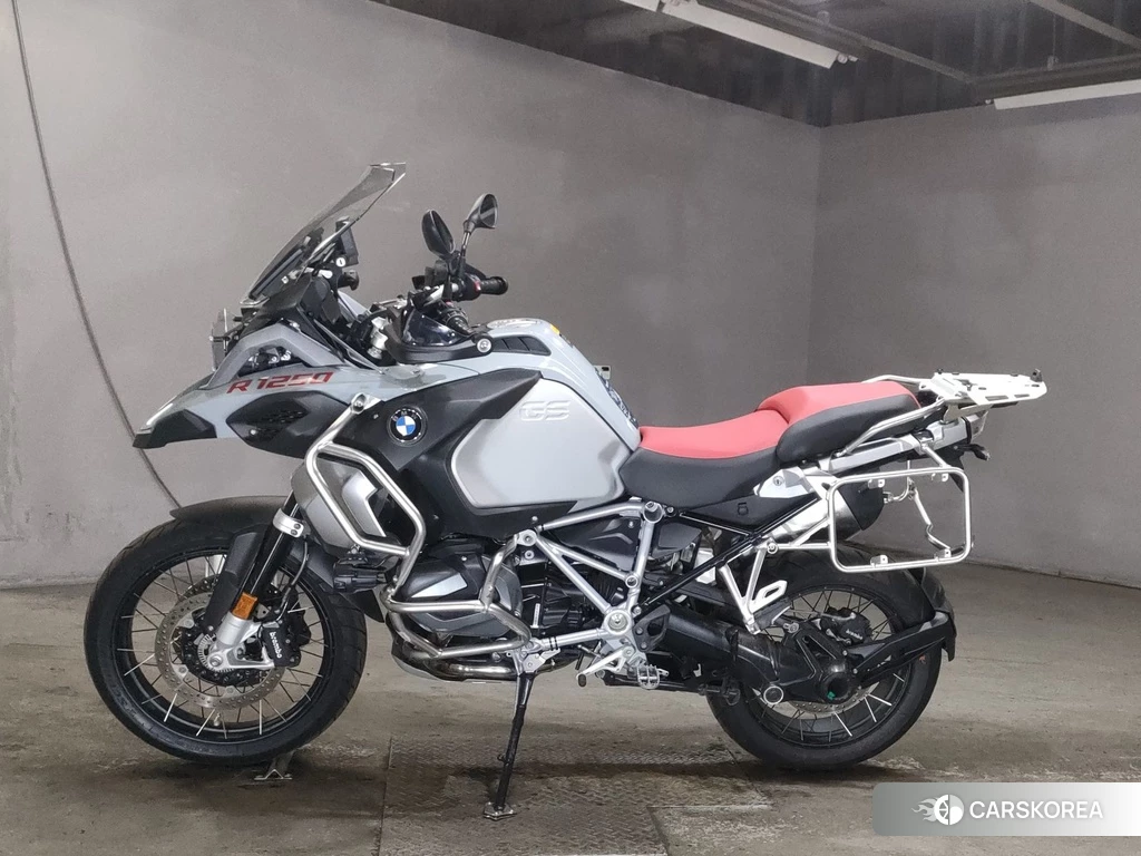 Проданный BMW R1250GS ADVENTURE 2023 из Японии, фото 2