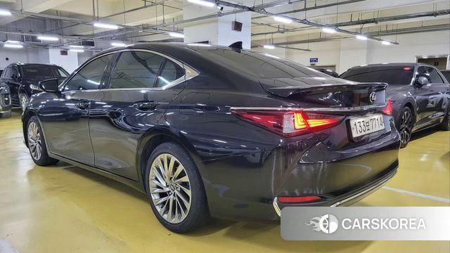 Lexus ES300h 7th generation id 4696200 из Кореи 12