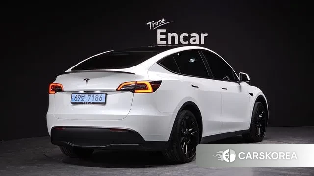 Tesla Model Y id 3726089 из Кореи 12