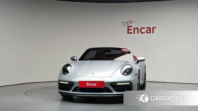 Porsche 911(992) id 4457749 из Кореи 12