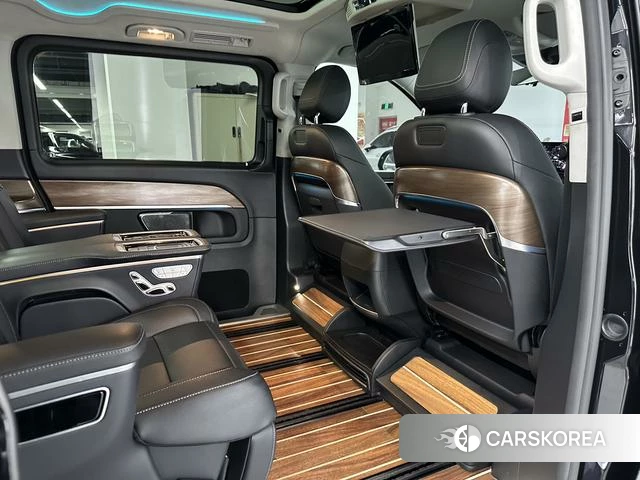 Mercedes-Benz V-class id 4272705 из Китая 12