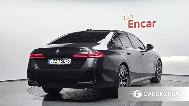 BMW 5 Series (G60) id 3523373 из Кореи 12