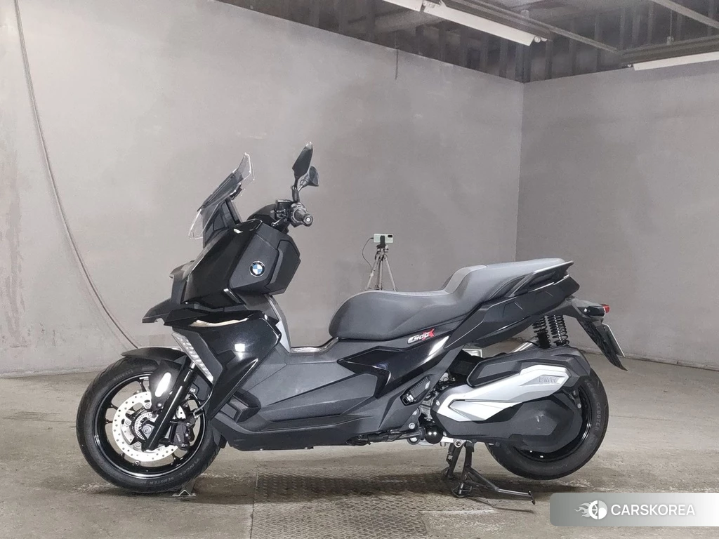 Проданный BMW C400X 2022 из Японии, фото 2