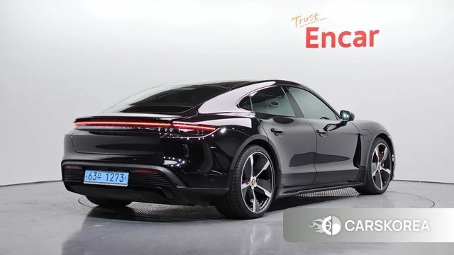 Porsche Taycan id 3964345 из Кореи 12