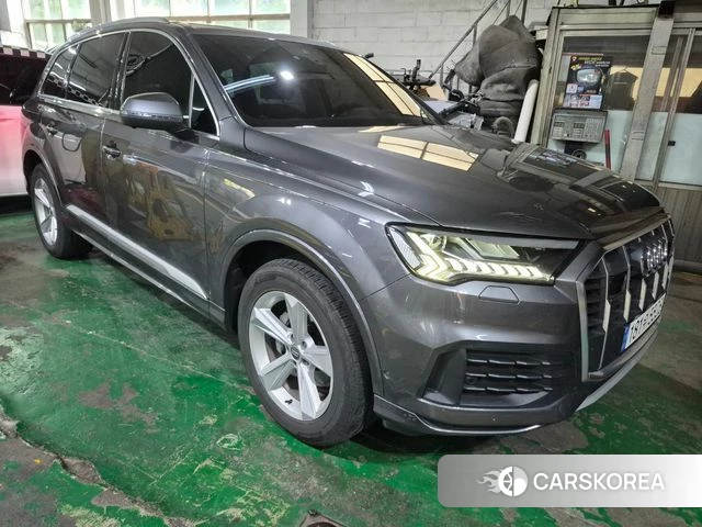 Audi Q7 (4M) 2021 Серый из Кореи, фото 2