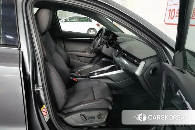 Audi A3 id 4272625 из Китая 12