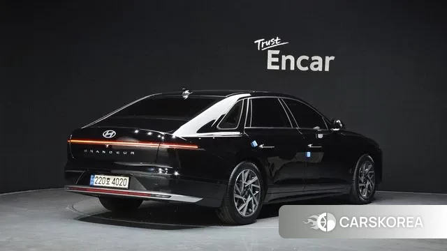 Hyundai Grandeur (GN7) id 3701536 из Кореи 12